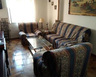 Living room of Flat for sale in  Madrid Capital