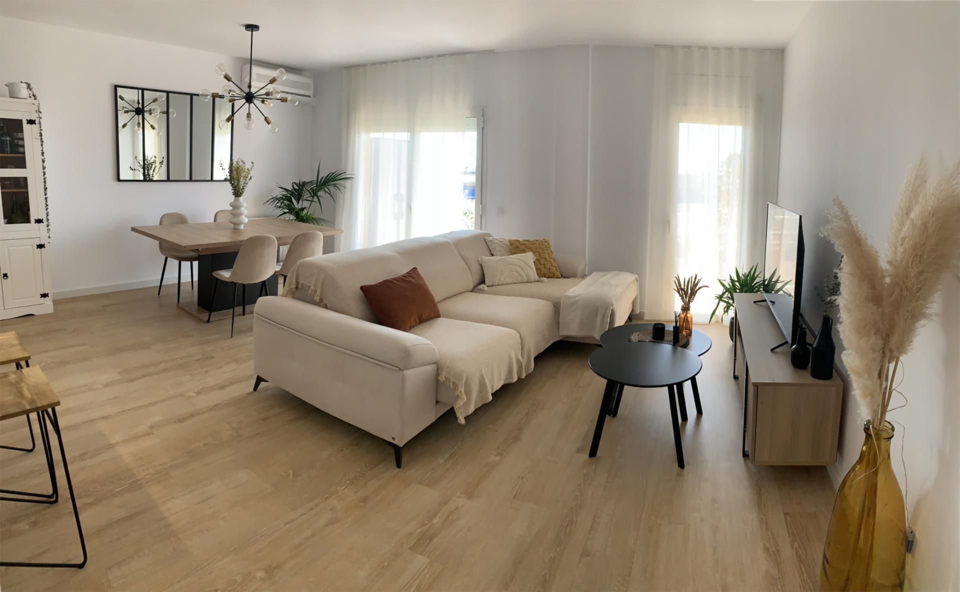 Sala d'estar de Dúplex en venda en Palamós amb Aire condicionat, Calefacció i Parquet