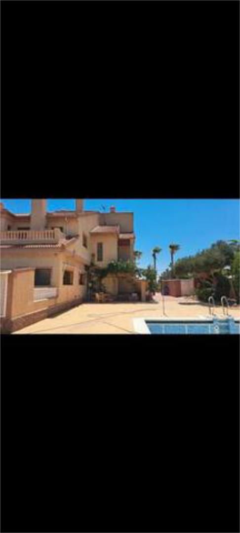 Exterior view of Single-family semi-detached for sale in Orihuela  with Terrace and Swimming Pool