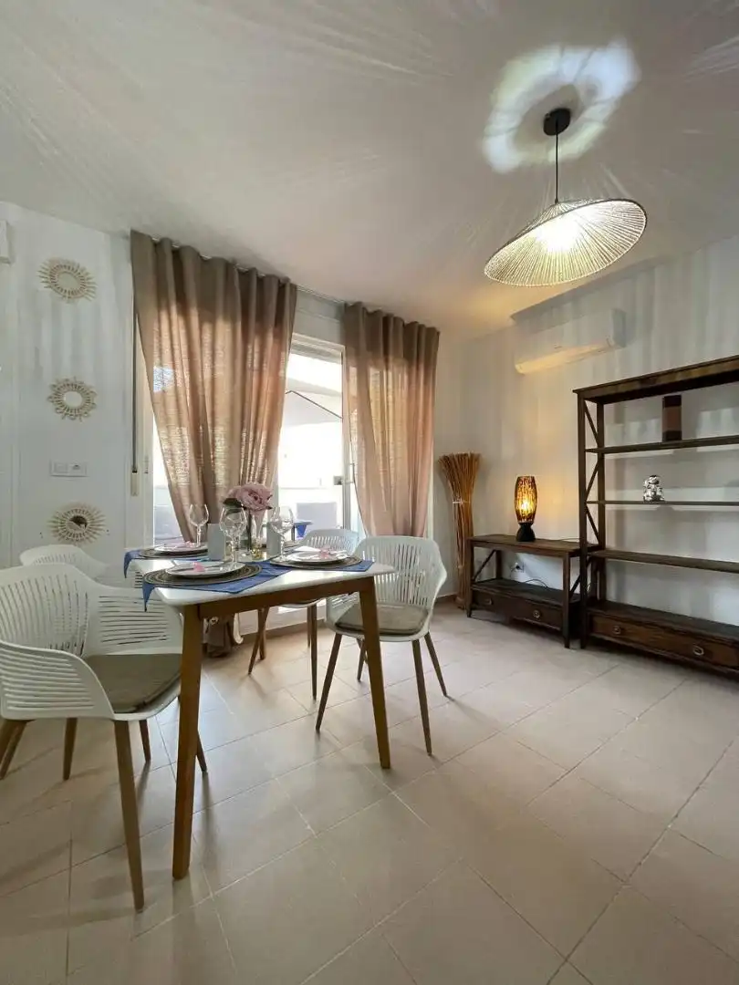 Apartamento en venta en Avinguda Rosa Dels Vents, 6z, Bulevar - Puerta Mítica Comedor de Apartamento en venta en Villajoyosa / La Vila Joiosa con Aire acondicionado, Piscina y Balcón