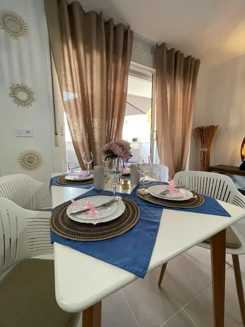 Apartamento en venta en Avinguda Rosa Dels Vents, 6z, Bulevar - Puerta Mítica Comedor de Apartamento en venta en Villajoyosa / La Vila Joiosa con Aire acondicionado, Piscina y Balcón