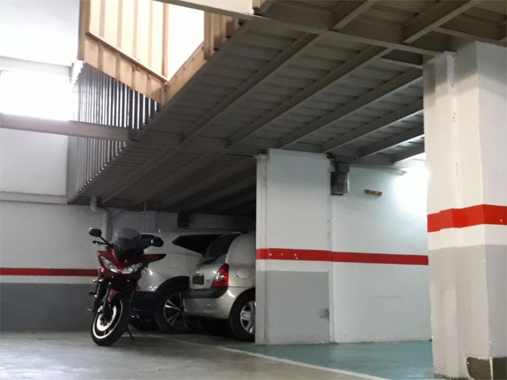 Aparcament de Garatge en venda en Irun 