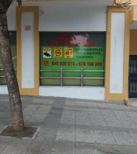 Box room to rent in Avenida Gesto Por la Paz, 66, Pescadores - Saladillo, Cádiz - image 2 Photo 2 of Box room to rent in Avenida Gesto Por la Paz, 66, Pescadores - Saladillo, Cádiz