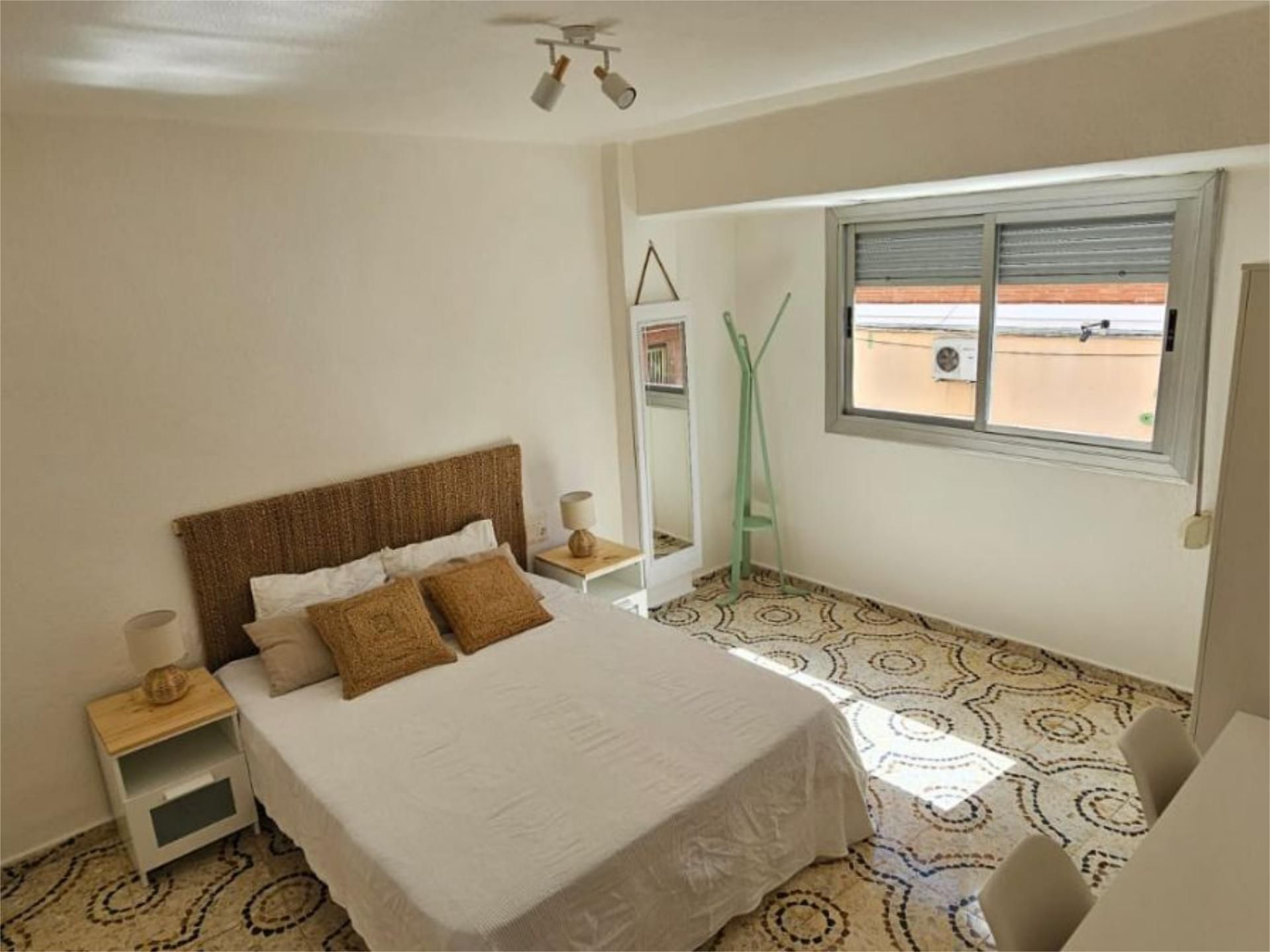 Bedroom of Flat to share in Villena  with Furnished and Balcony