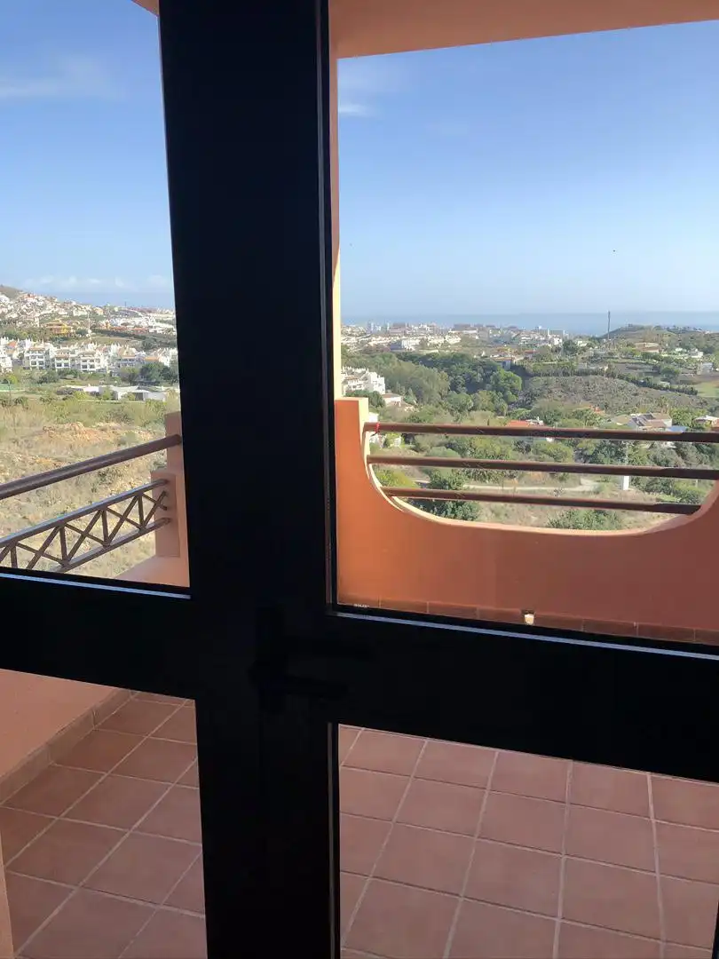 Casa o xalet en venda a Terreno SP-11 la Viñuela, Casablanca - La Viñuela Vista exterior de Casa o xalet en venda en Benalmádena amb Aire condicionat, Calefacció i Parquet