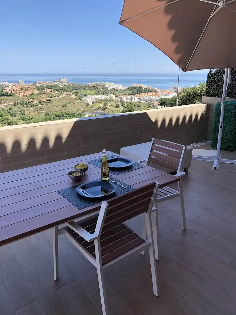 Casa o xalet en venda a Terreno SP-11 la Viñuela, Casablanca - La Viñuela Terrassa de Casa o xalet en venda en Benalmádena amb Aire condicionat, Calefacció i Parquet