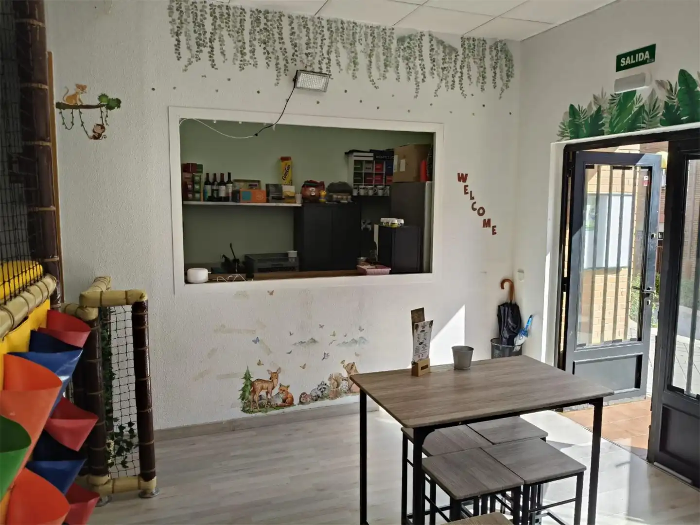 Local en traspaso en Plaza de la Encina, 4, Segunda Fase Cocina de Local en traspaso en Tres Cantos con Aire acondicionado, Calefacción y Parquet