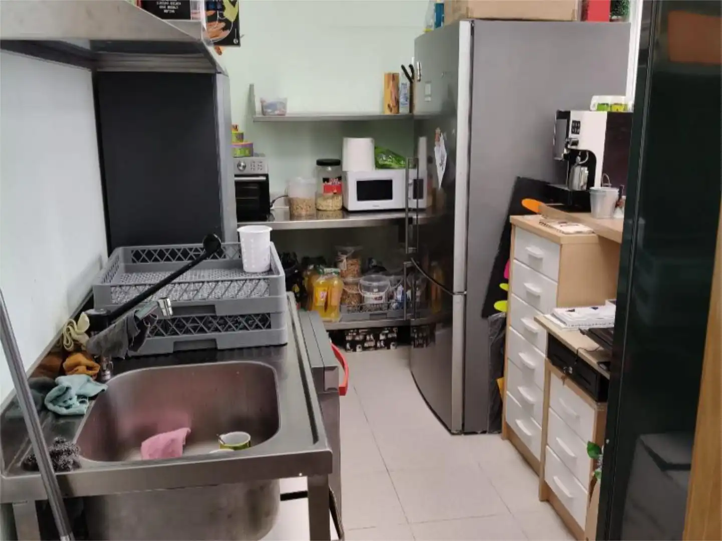 Local en traspaso en Plaza de la Encina, 4, Segunda Fase Cocina de Local en traspaso en Tres Cantos con Aire acondicionado, Calefacción y Parquet