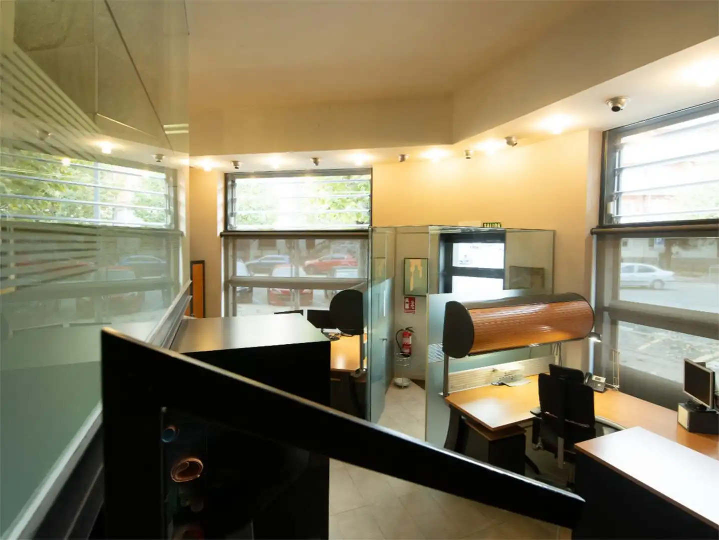 Commercial properties for rent in Calle de Sangüesa, 19, 2º Ensanche Commercial properties for rent in Pamplona / Iruña with Air Conditioner, Heating and Furnished