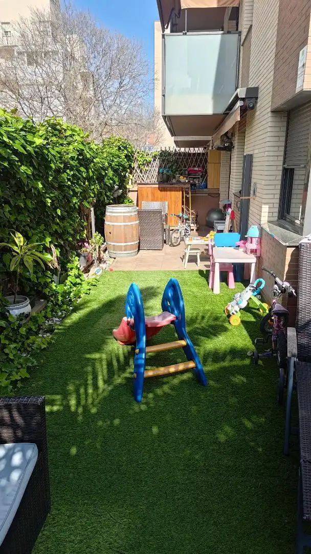 Garden of Flat for sale in Castelldefels  with Air Conditioner, Heating and Private garden