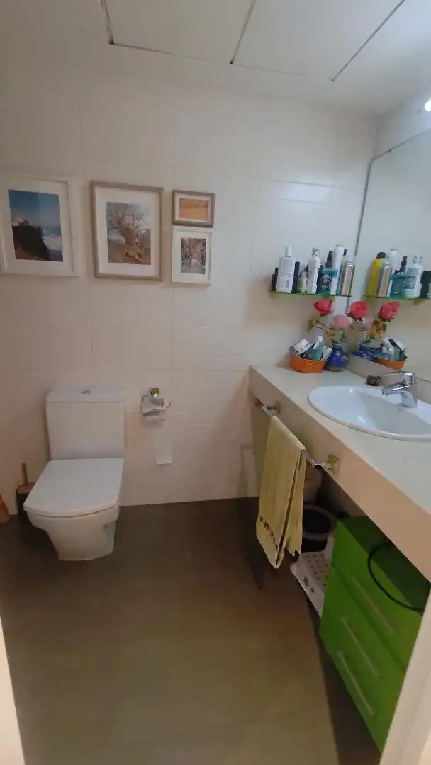 Bathroom of Flat for sale in Castelldefels  with Air Conditioner, Heating and Private garden