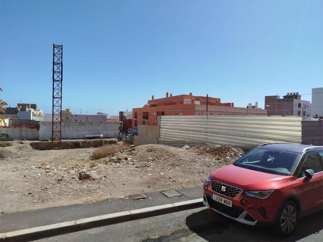 Terreno urbanizable en Venta en Calle Virgen del Pino, 1 en San Isidro