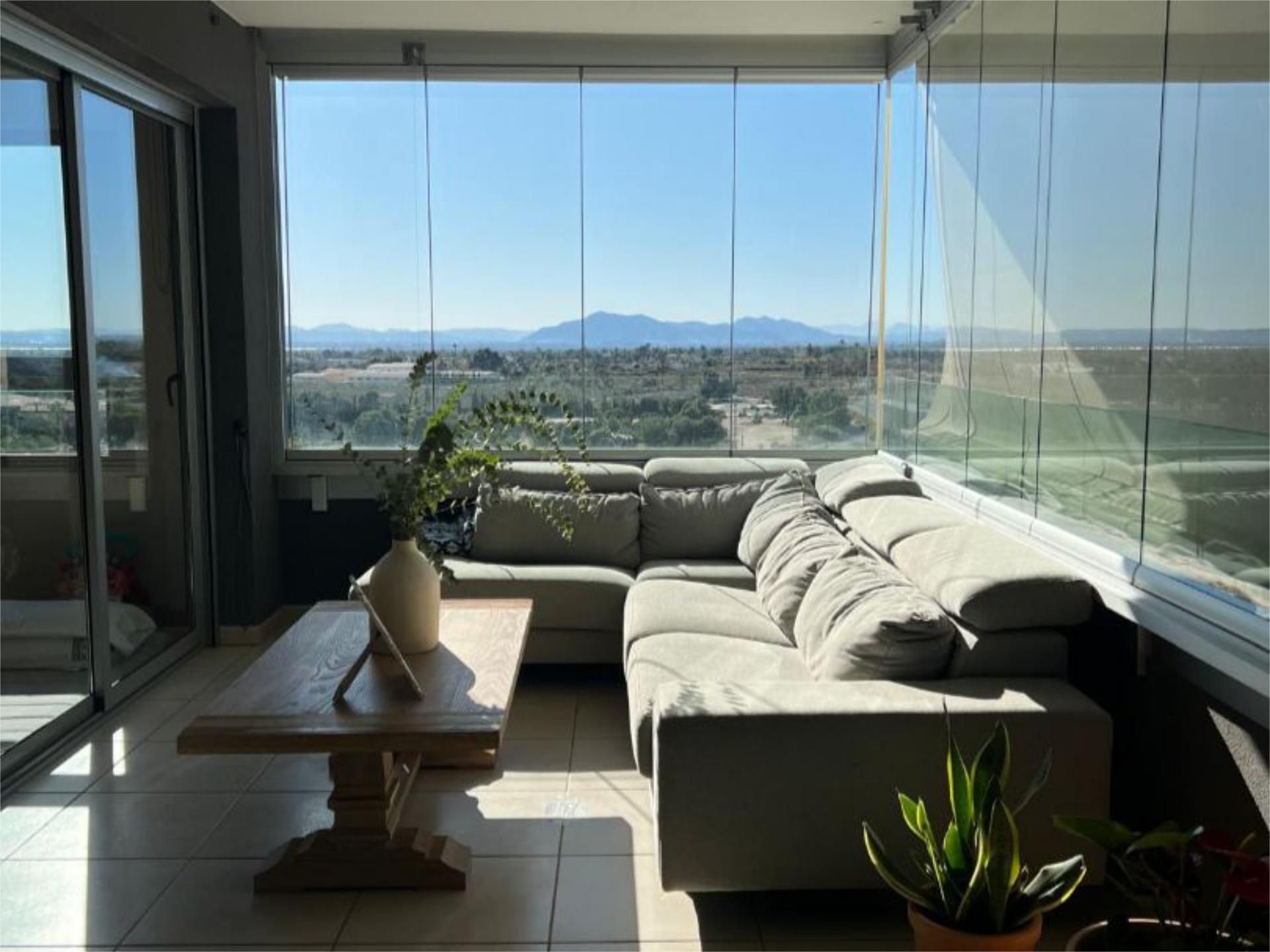 Living room of Flat for sale in Elche / Elx  with Air Conditioner, Heating and Private garden