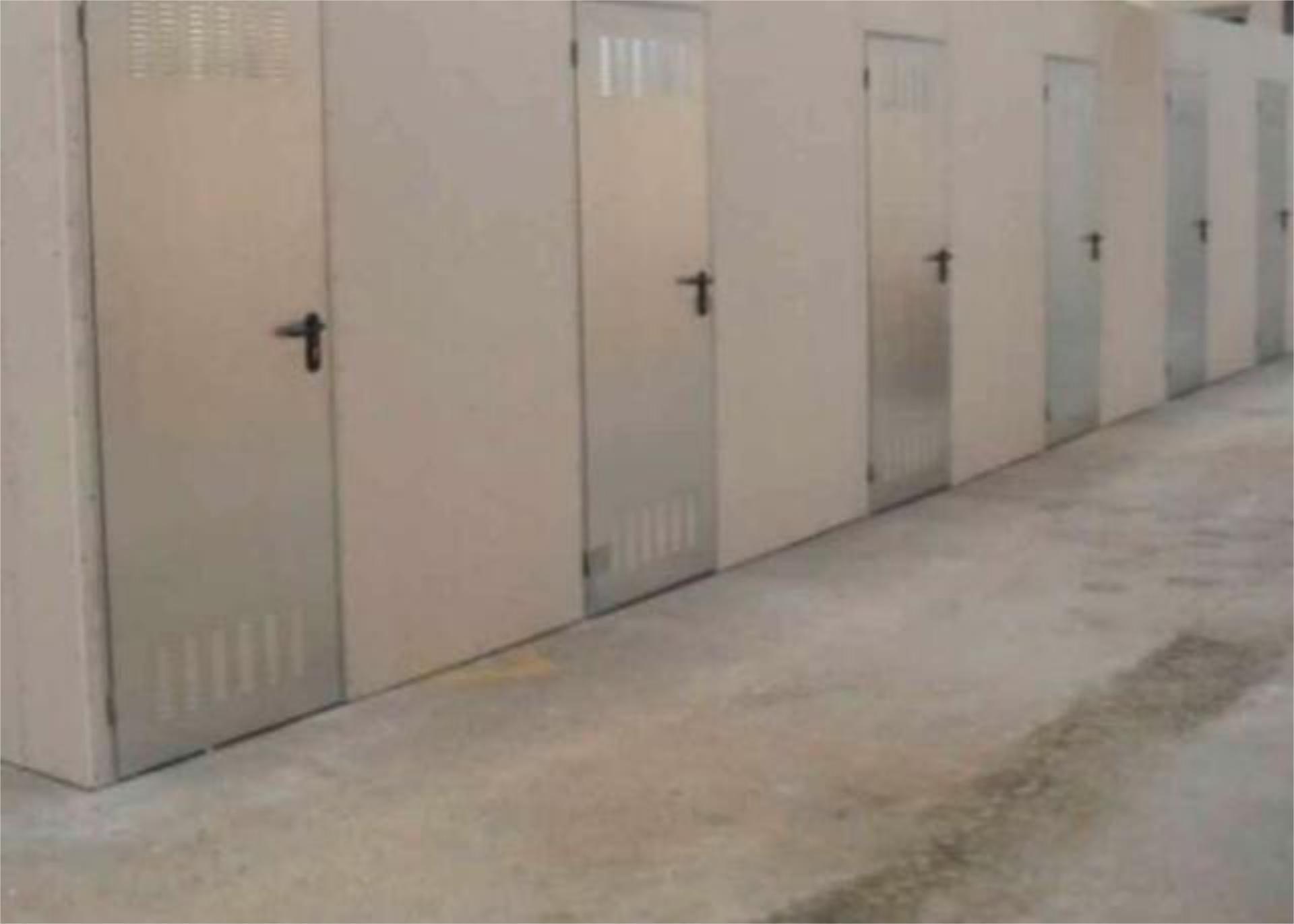 Parkplatz von Abstellraum miete in Albox