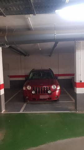 Garaje en Venta en Carrer Castell de Tona, 15 en Els Tallats - Mas Olivé