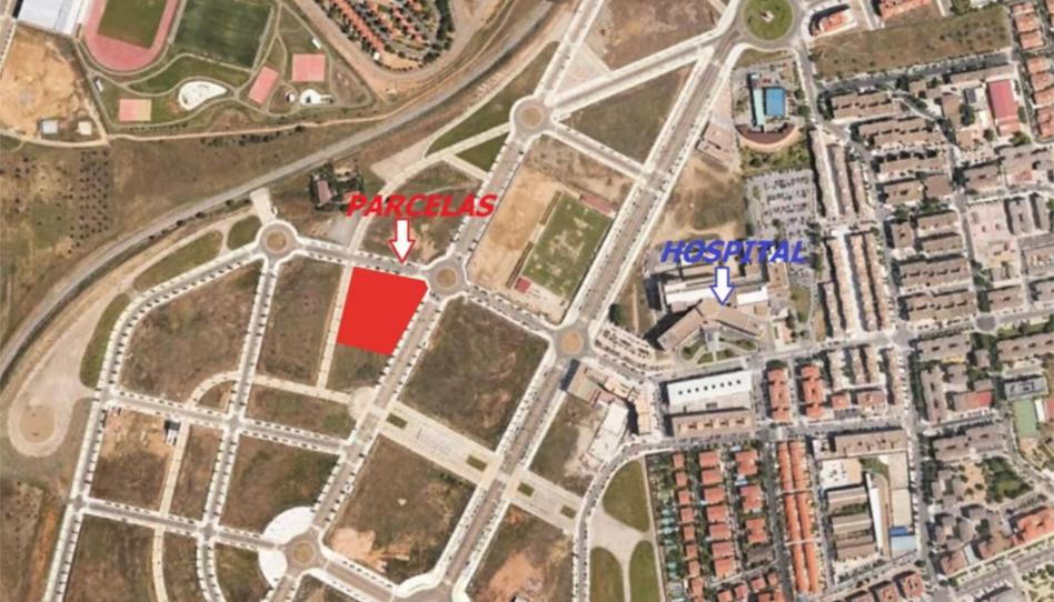 Foto 1 de Residencial en venda a Calle Juan de Dios Román Seco, 5, Oeste, Badajoz