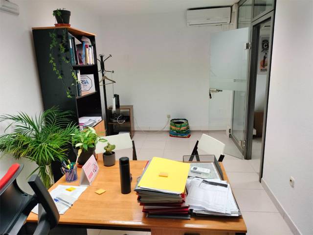 Oficina en Alquiler en Plaza Concepción Arenal, 2 en San Lorenzo