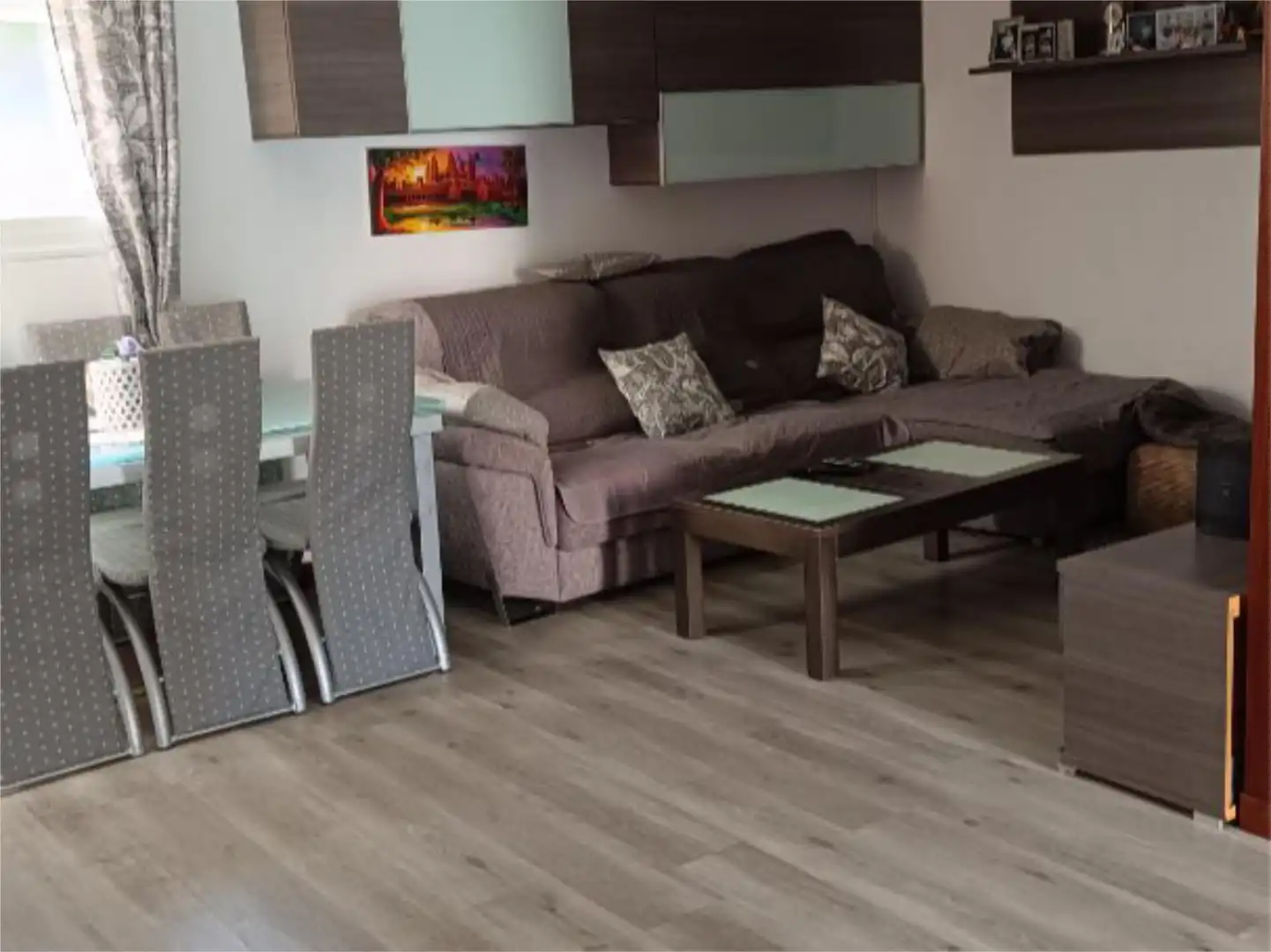 Piso en venta en Rúa do Doutor Martín Lago, 35, Casablanca - Calvario Sala de estar de Piso en venta en Vigo con Aire acondicionado, Calefacción y Parquet