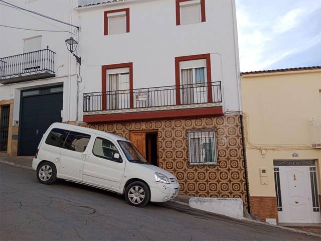 Casa adosada en Venta en Calle Farjas, 16 en Valdepeñas de Jaén