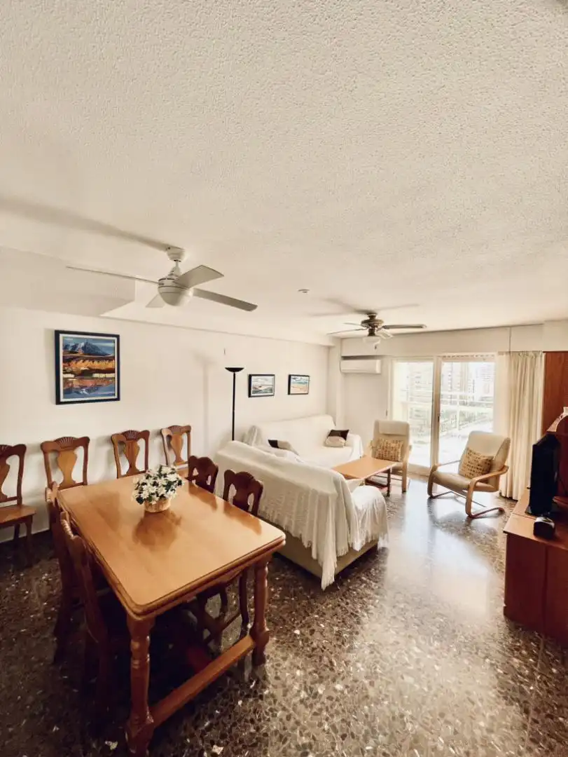 Wohnzimmer von Wohnung zum Verkauf in Cullera mit Klimaanlage, Terrasse und Schwimmbad