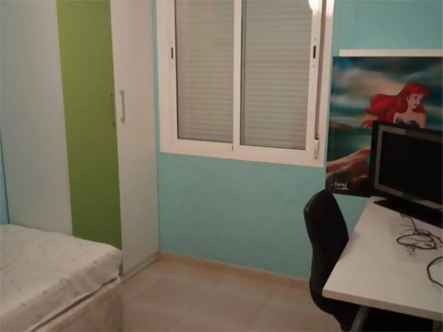 Piso en venta en Calle Capitán Andino, 4, El Real Habitación de Piso en venta en Melilla con Aire acondicionado, Calefacción y Amueblado