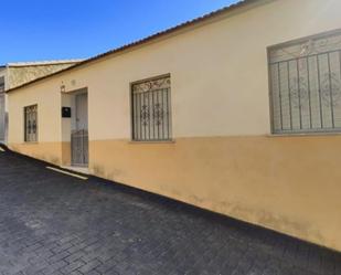 Vista exterior de Casa adosada en venda en Pliego amb Terrassa i Traster