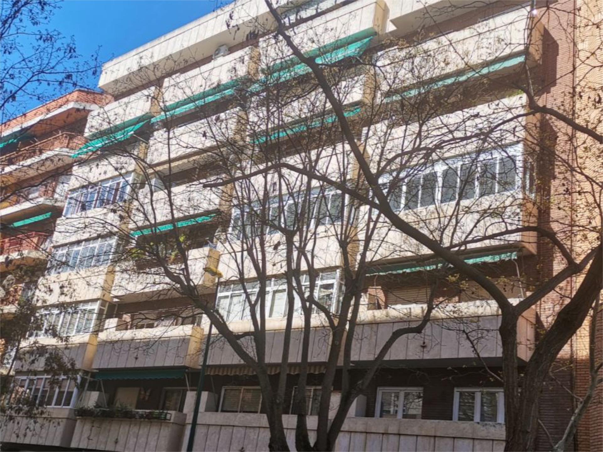 Vista exterior de Pis en venda en Ciudad Real Capital amb Aire condicionat i Terrassa