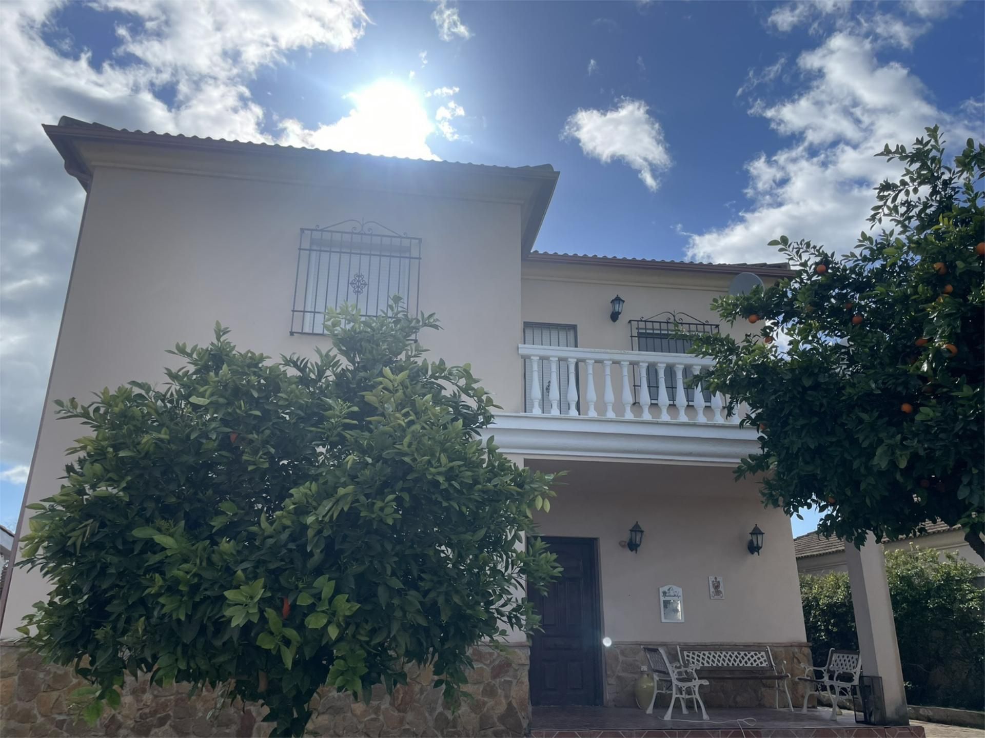 Vista exterior de Casa o xalet en venda en  Córdoba Capital amb Aire condicionat, Terrassa i Piscina
