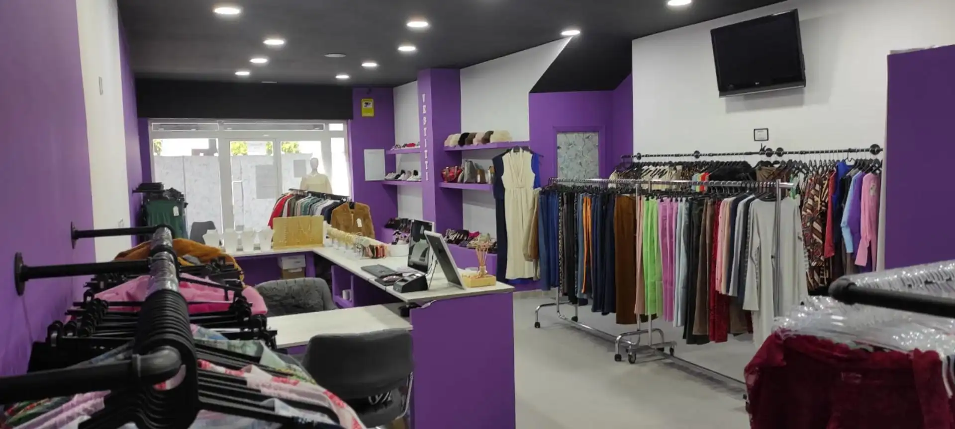 Local en traspaso en El Viso del Alcor con Aire acondicionado