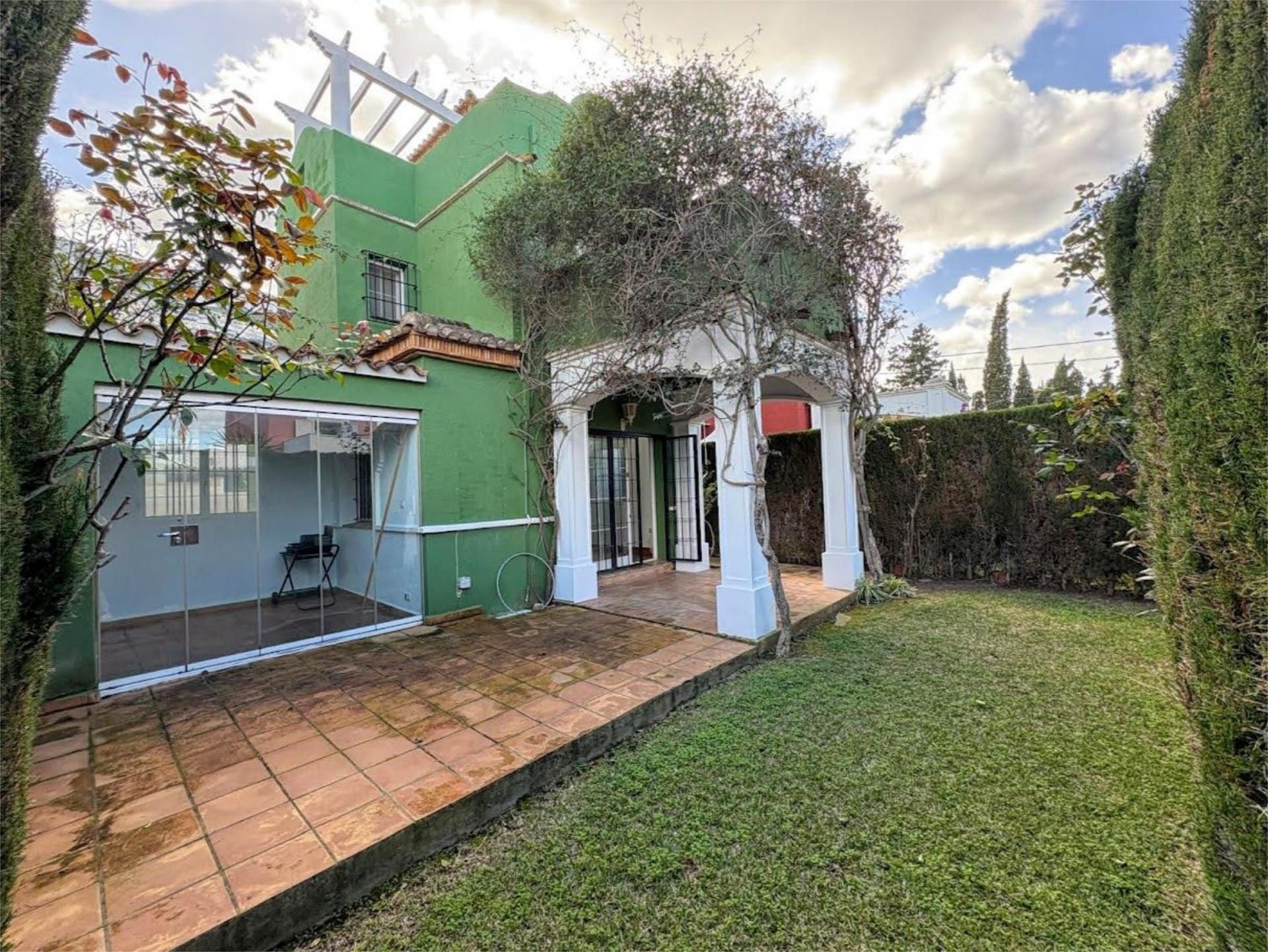 Garden of Single-family semi-detached for sale in Dénia  with Air Conditioner, Terrace and Swimming Pool