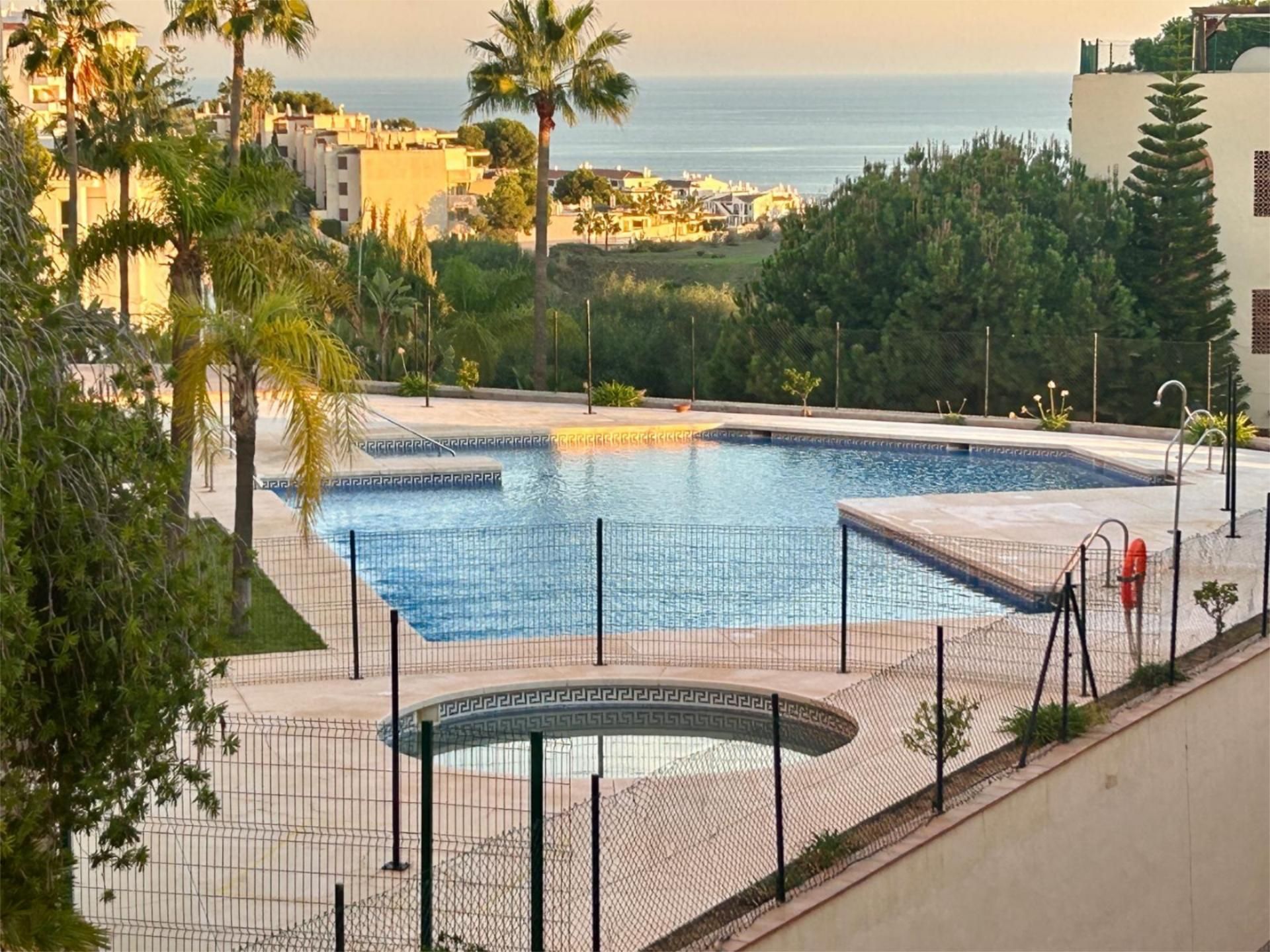 Swimming pool of Attic for rent in Mijas  with Air Conditioner, Heating and Terrace