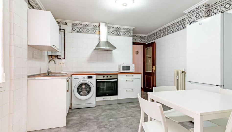 Foto 1 de Pis en venda a Calle Concejo de Olaz, 3, Burlada / Burlata, Navarra