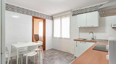 Foto 2 de Pis en venda a Calle Concejo de Olaz, 3, Burlada / Burlata, Navarra