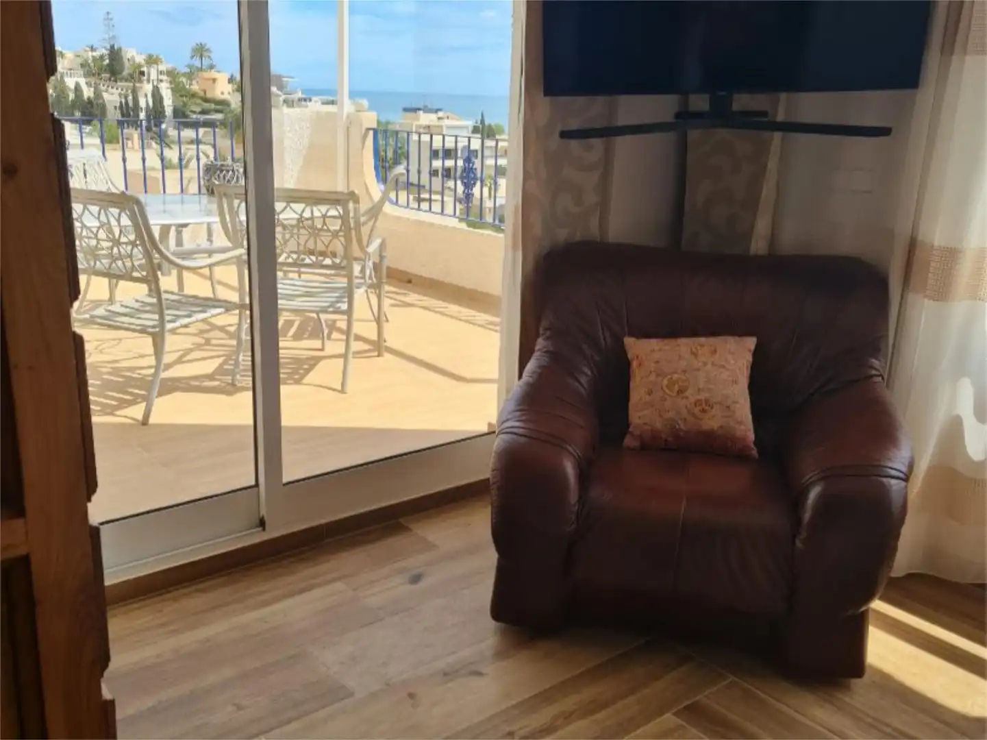 Houses for rent in Calle Finlandia, Poble Nou - Montiboli