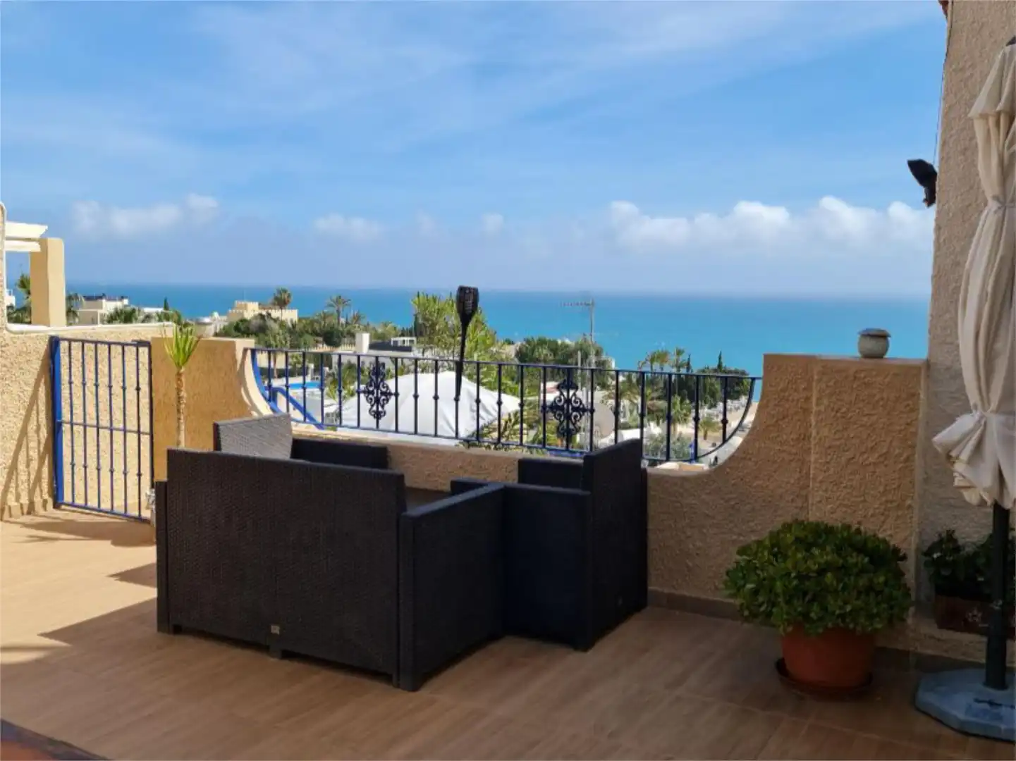 Houses for rent in Calle Finlandia, Poble Nou - Montiboli