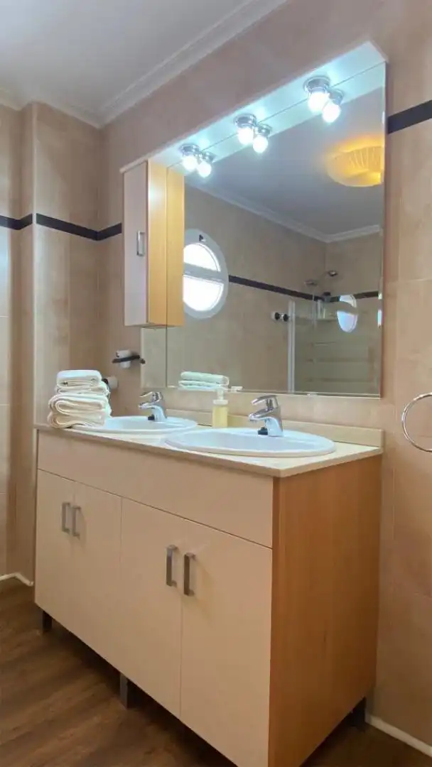 Attic for sale in Calle Federico García Lorca, 29, Mil Palmeras Bathroom of Attic for sale in Pilar de la Horadada with Air Conditioner, Terrace and Swimming Pool