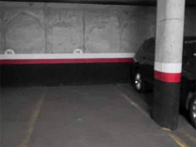 Garaje en Alquiler en Calle de la Diligencia, 14 en Palomeras Bajas