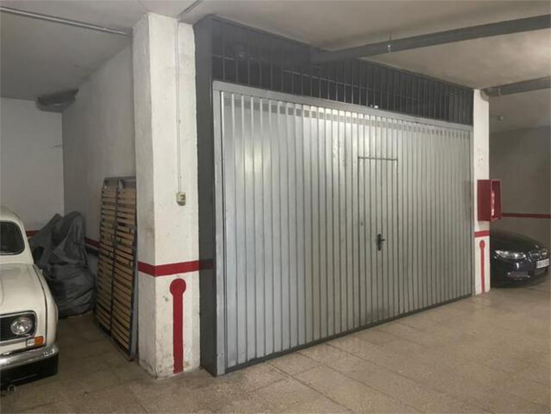 Parking of Box room to rent in Linares
