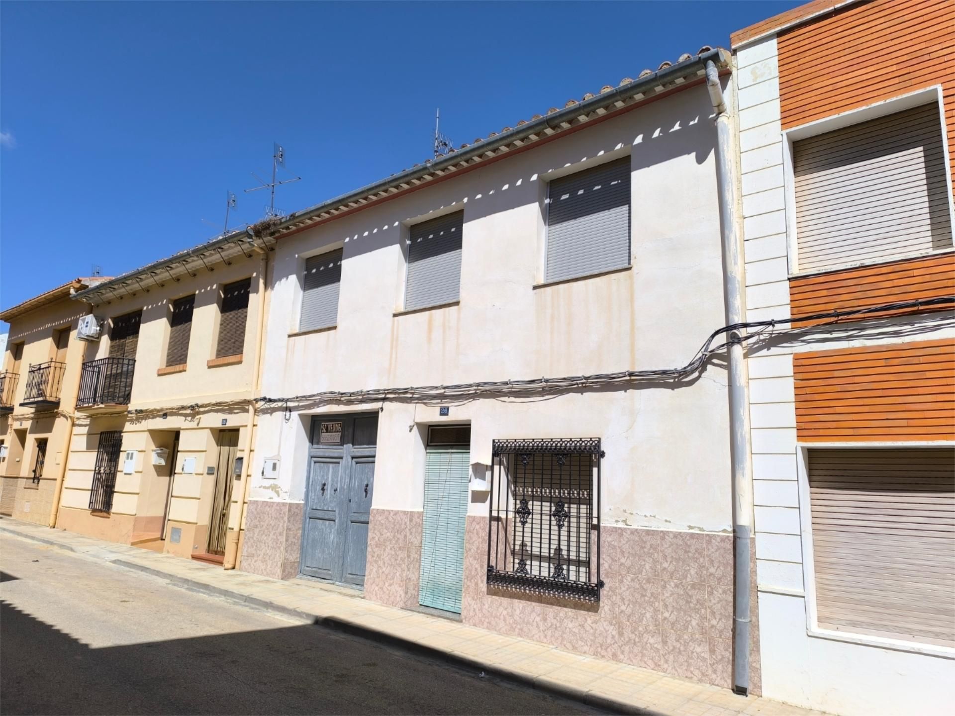 Exterior view of Single-family semi-detached for sale in Alpera  with Terrace, Storage room and Furnished