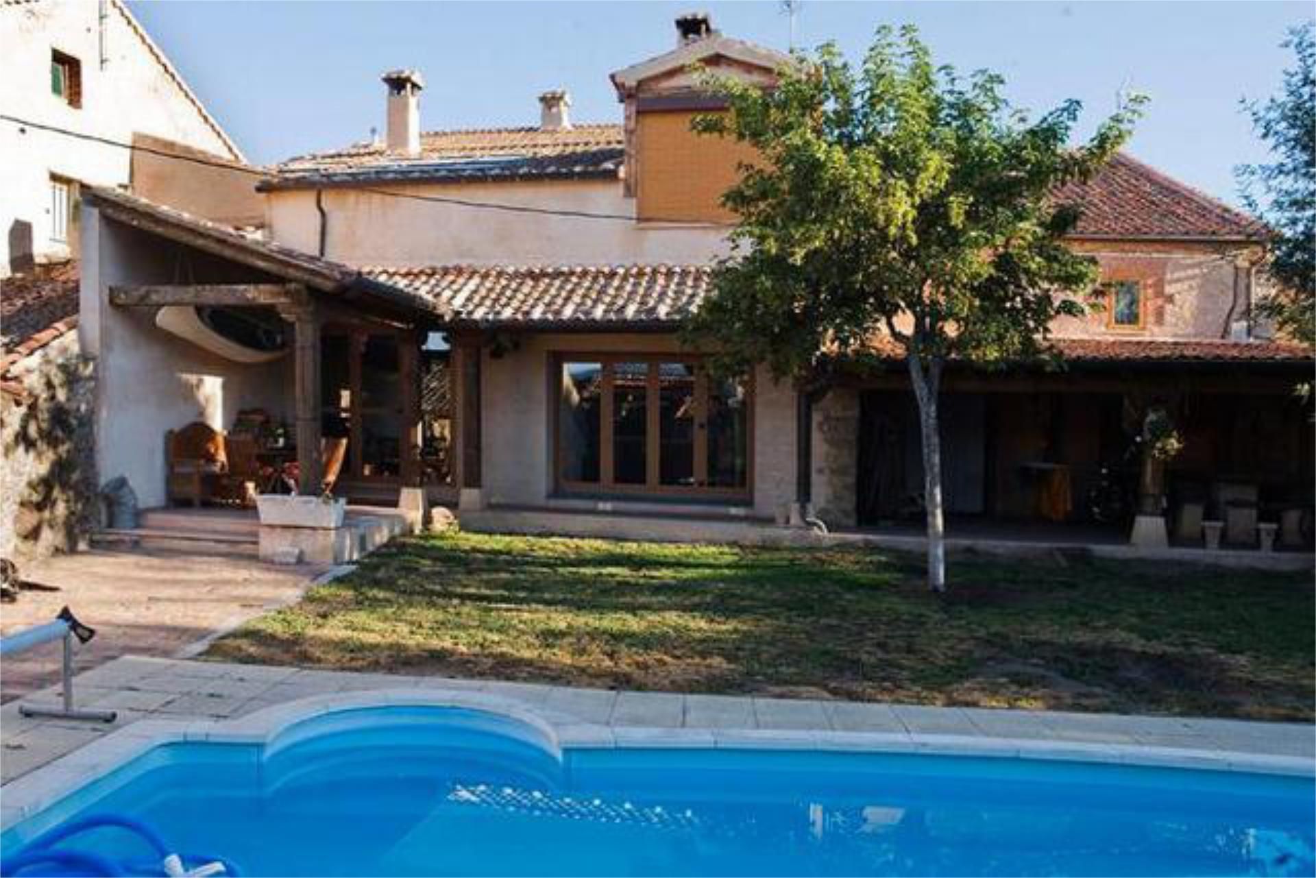 Garden of Single-family semi-detached for sale in Santo Domingo de Pirón  with Swimming Pool