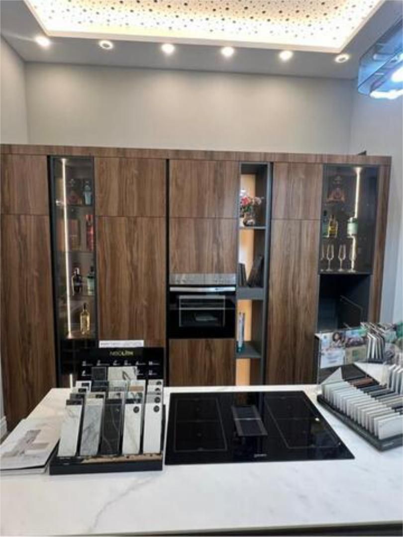 Kitchen of Office to rent in Móstoles  with Air Conditioner