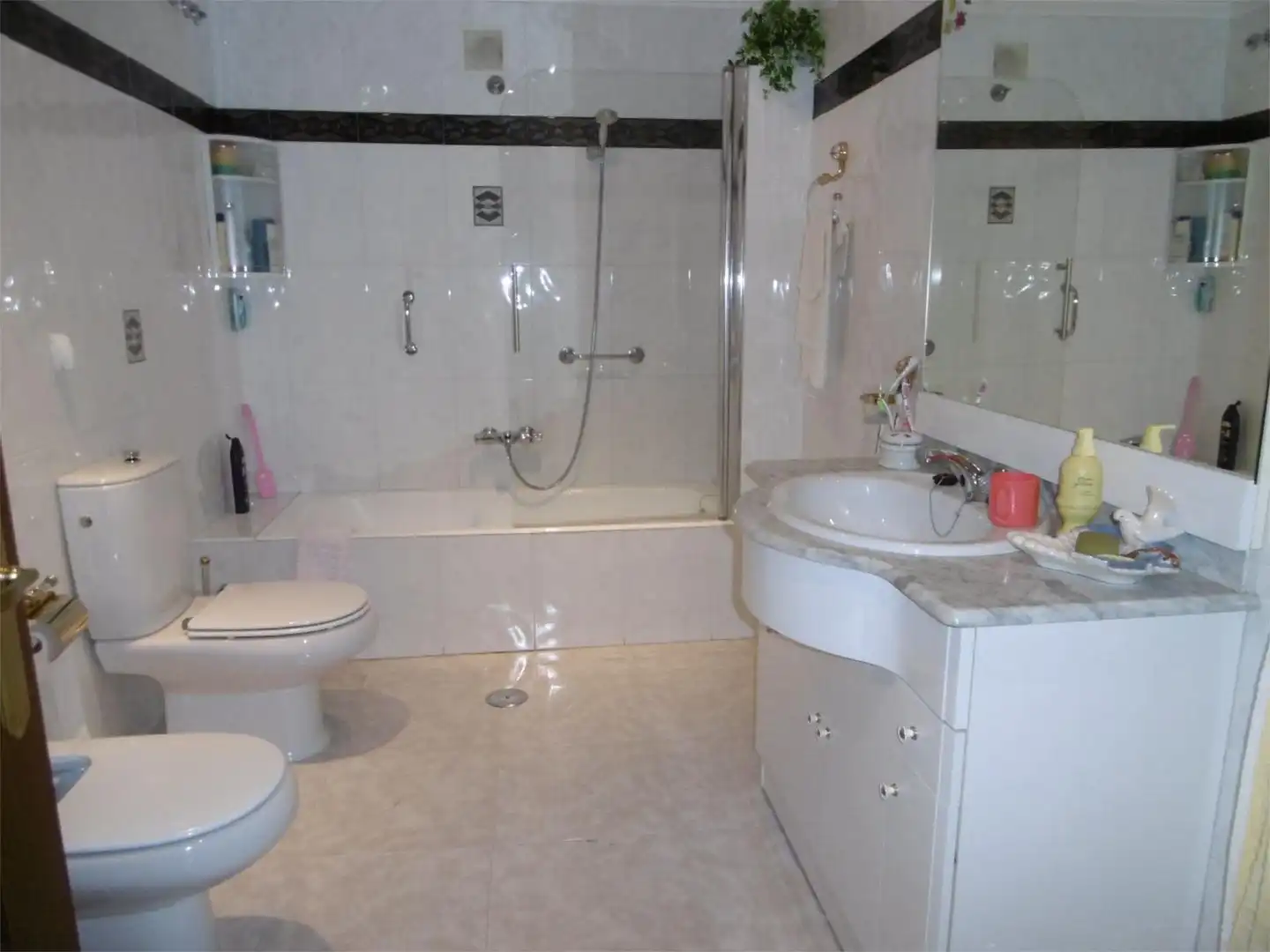 Flat for sale in Calle Soto Nuevo, 7, Villarejo de Órbigo Bathroom of Flat for sale in Villarejo de Órbigo with Heating, Terrace and Balcony
