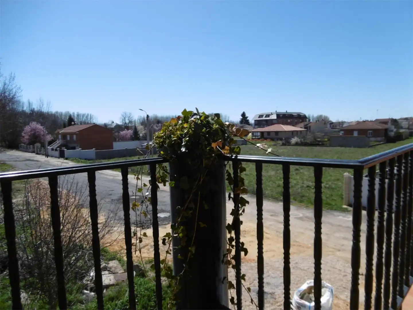 Flat for sale in Calle Soto Nuevo, 7, Villarejo de Órbigo Garden of Flat for sale in Villarejo de Órbigo with Heating, Terrace and Balcony