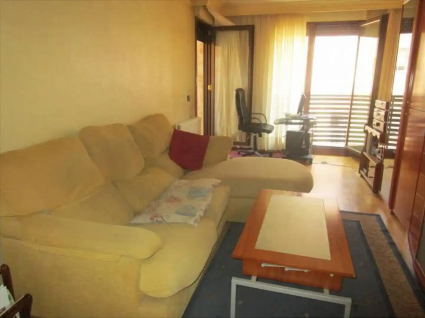 Flat for sale in Carrer d'Alexandre Planas, 11, Sant Vicenç Dels Horts Living room of Flat for sale in Sant Vicenç Dels Horts with Air Conditioner, Heating and Parquet flooring