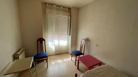 Flat to share in Calle Fuente Arenosa, 4, El Nido - Las Fuentes, Madrid - image 2 Photo 2 of Flat to share in Calle Fuente Arenosa, 4, El Nido - Las Fuentes, Madrid