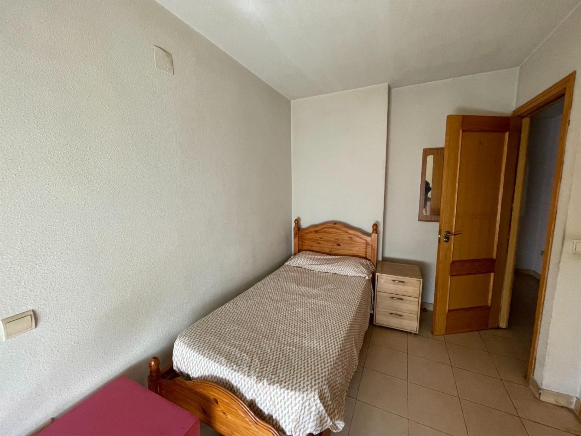 Flat to share in Calle Fuente Arenosa, 4, El Nido - Las Fuentes