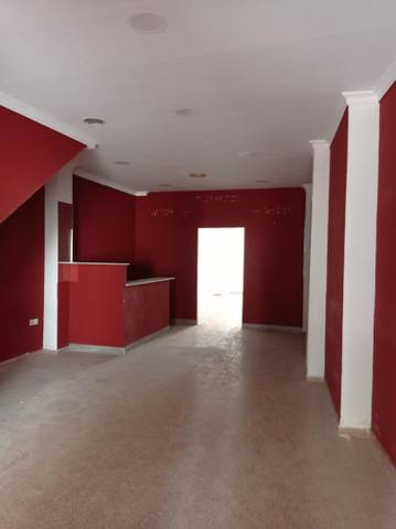 Local comercial en Alquiler en Calle la Feria, 25 en Fernán-Núñez