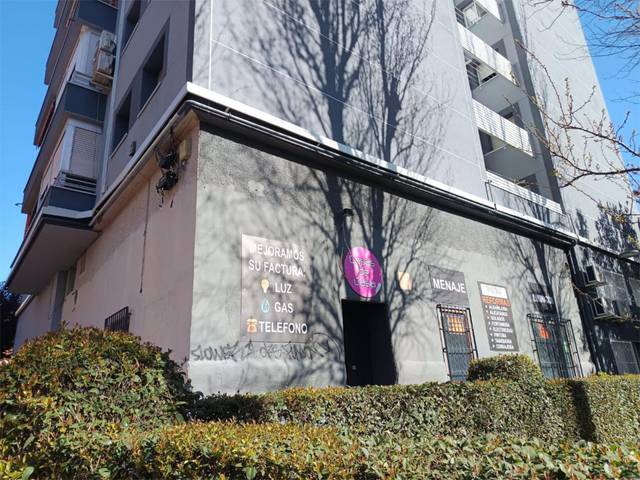 Local comercial en Alquiler, 34 en La Avanzada - La Cueva
