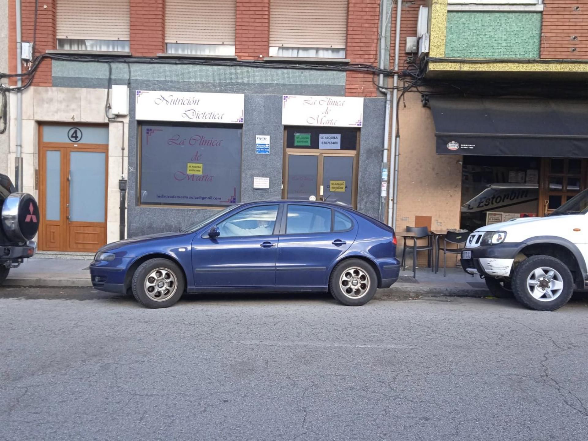 Parking of Premises to rent in Aller