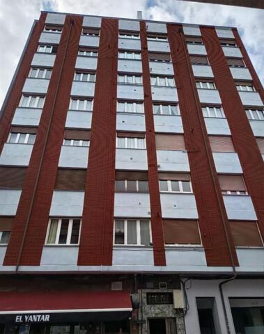 Vista exterior de Pis en venda en Langreo amb Traster